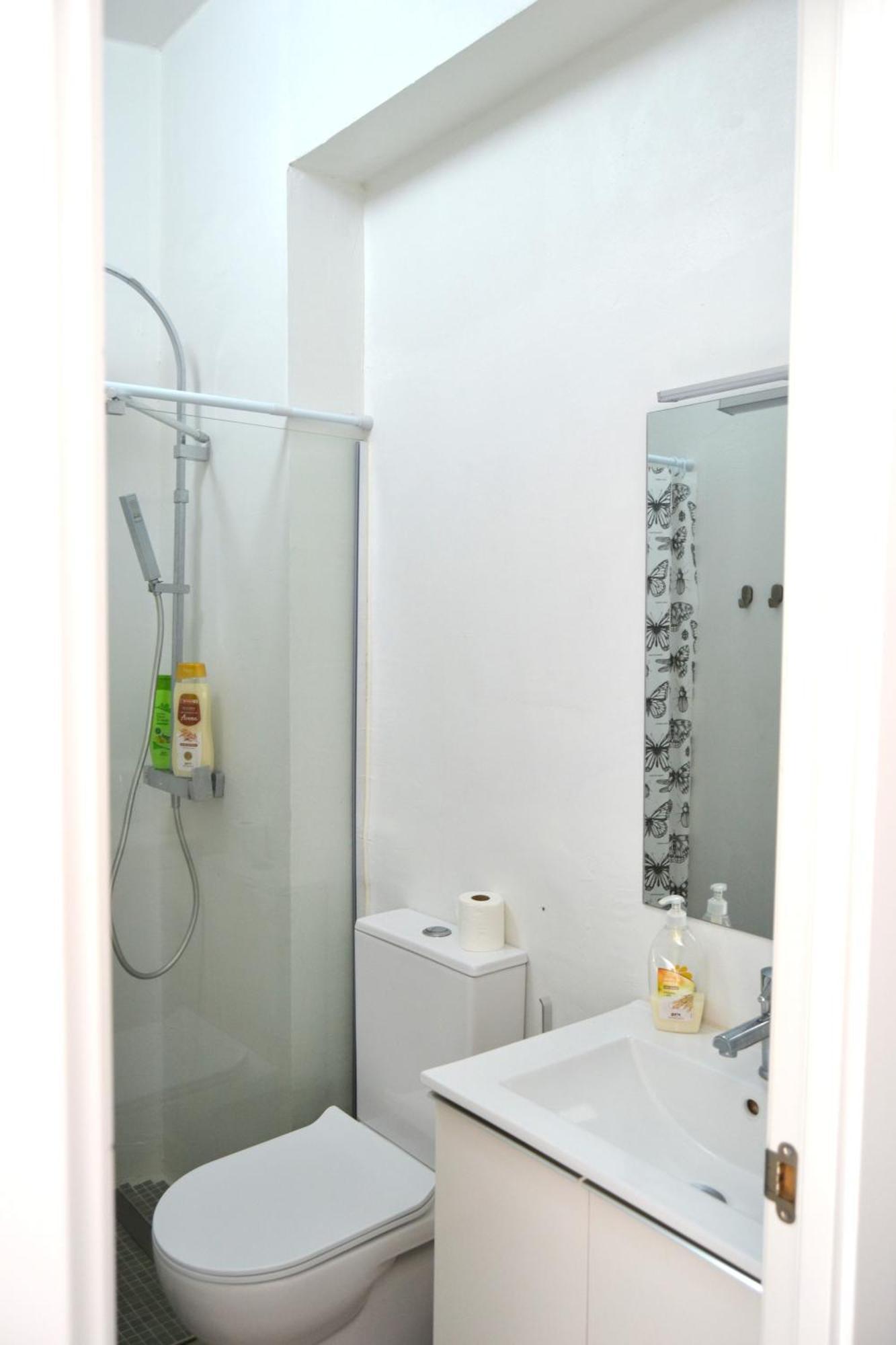 Room With Private Bathroom - Vivienda Vacacional Out Of Blue Санта-Круз-де-ла-Пальма Экстерьер фото