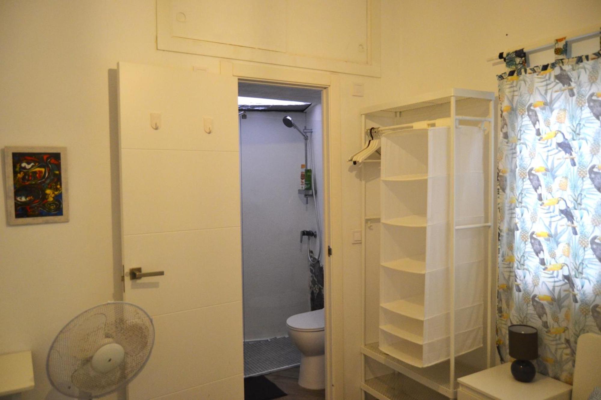 Room With Private Bathroom - Vivienda Vacacional Out Of Blue Санта-Круз-де-ла-Пальма Экстерьер фото