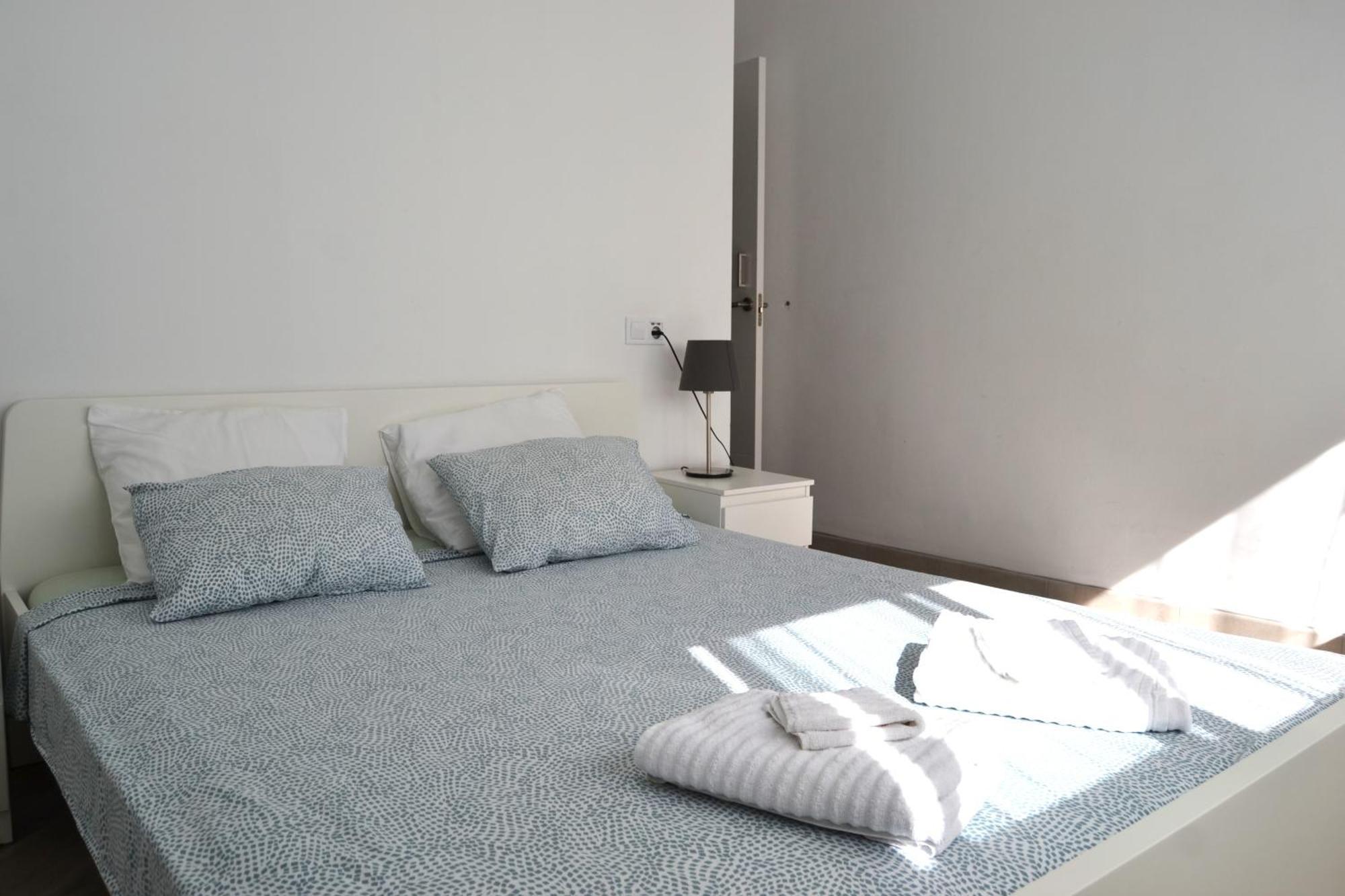 Room With Private Bathroom - Vivienda Vacacional Out Of Blue Санта-Круз-де-ла-Пальма Экстерьер фото