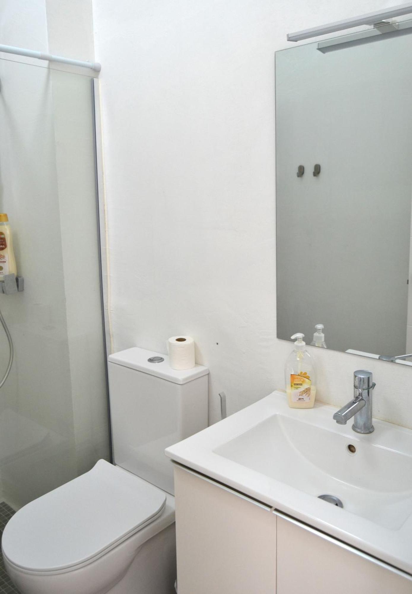 Room With Private Bathroom - Vivienda Vacacional Out Of Blue Санта-Круз-де-ла-Пальма Экстерьер фото